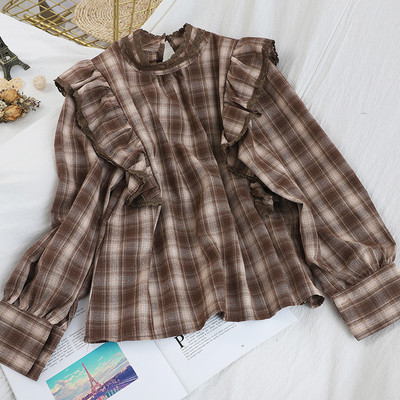 Camasa de dama in carouri model nou cu guler jos si dantela in culorile alb, rosu si maro