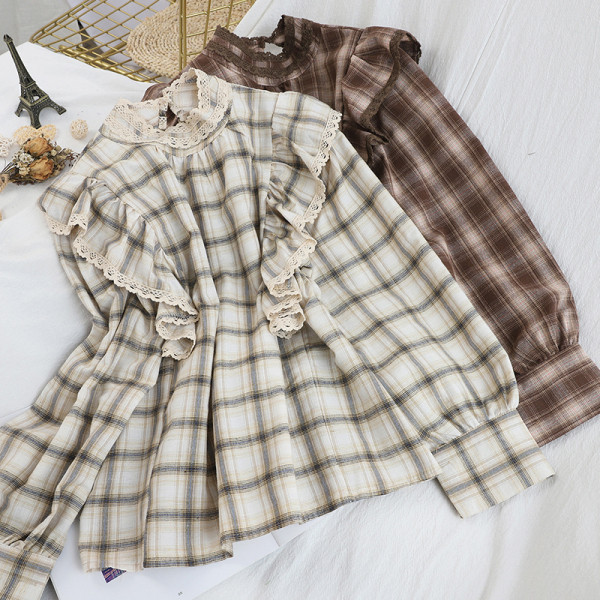 Camasa de dama in carouri model nou cu guler jos si dantela in culorile alb, rosu si maro