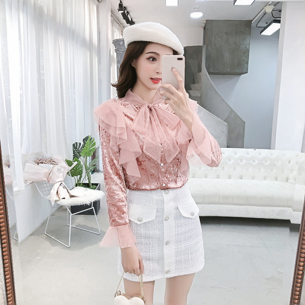 Női bársony ing rózsaszín és fekete színben, hosszú ujjal és tüllből