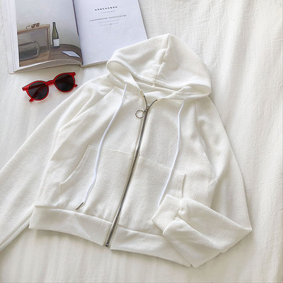 Napi női pulóver öt színben, kapucnival és zsebekkel