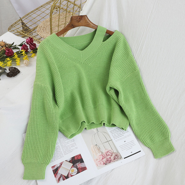 Női pulóver spitz nyakkivágással és kivágásokkal több színben