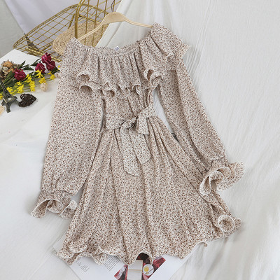 Női ruha csónakos nyakkivágással, övvel és virágmotívumokkal több színben