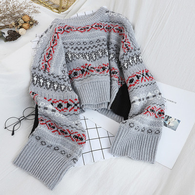 Retro stílusú, kerek nyakkivágású női pulóver fehér, szürke, kék és rózsaszín színekben