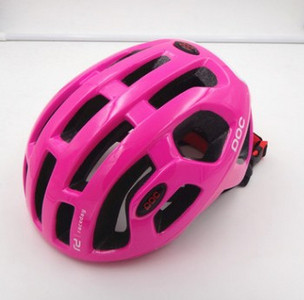 Ποδηλατικό κράνος  σε μαύρο, πορτοκαλί, ροζ, κίτρινο, μπλε και λευκό χρώμα 