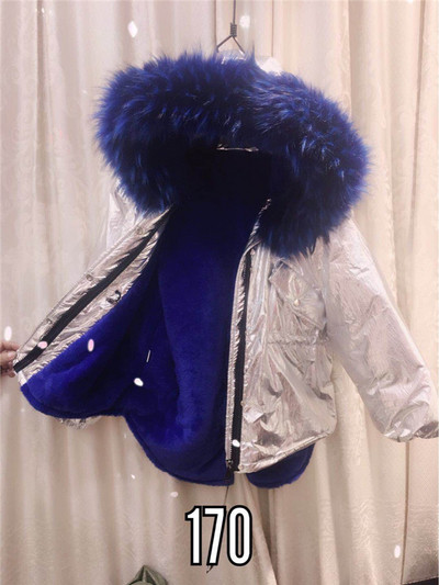 Νέο μοντέλο μοντέρνο χειμωνιάτικο γυναικείο μπουφάν με κουκούλα και ροζ γούνα σε ασημί χρώμα