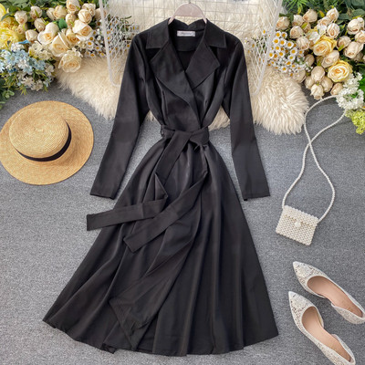 Női retro ruha övvel és gallérral bordó, kék, bézs és fekete színben