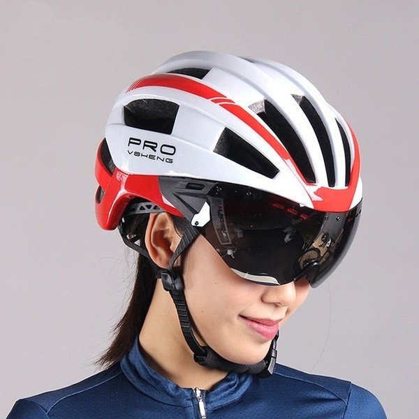 Ποδηλατικό κράνος με προστατευτικά γυαλιά σε μαύρο, μπλε και άσπρο χρώμα