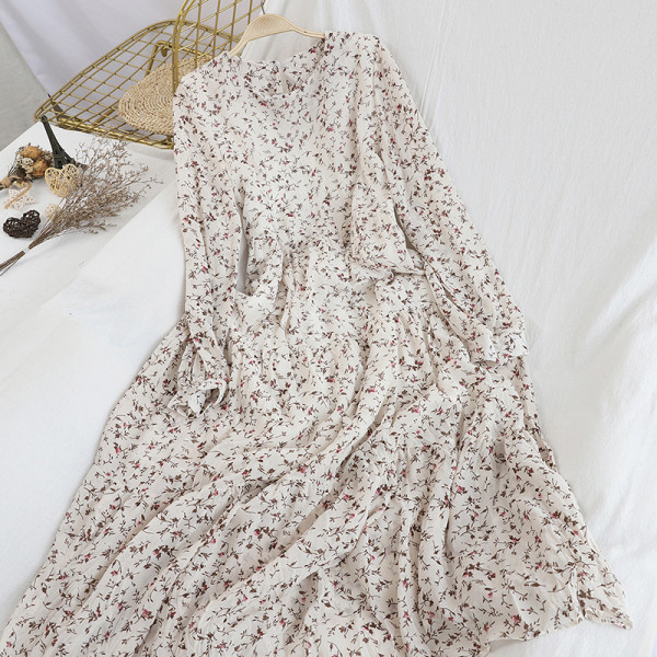 Modern női sifon ruha kerek nyakkivágással, virágmotívumokkal több színben