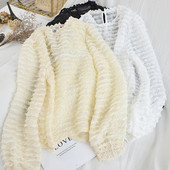 Új modell női blúz kerek nyakkivágással és csipkével fehér, fekete és bézs színben