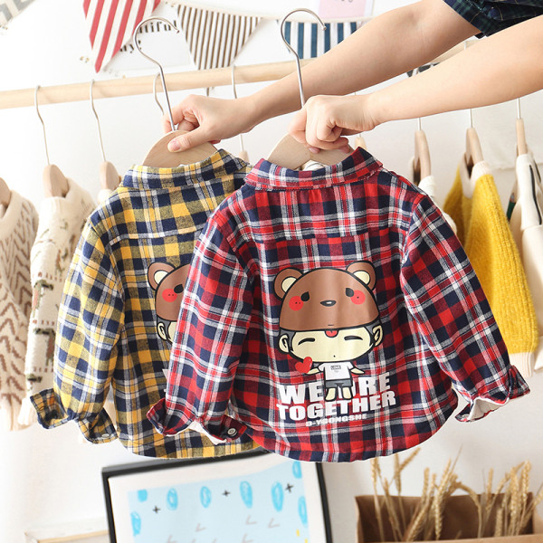 Cămașă pentru copii în carouri pentru băieți în trei culori cu aplicație și guler clasic