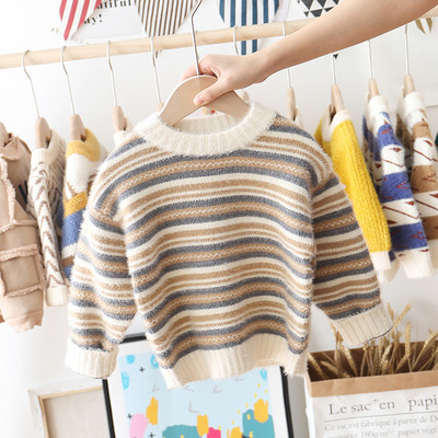 Csíkos gyerek pulóver fiúknak három színben, ovális nyakkivágással