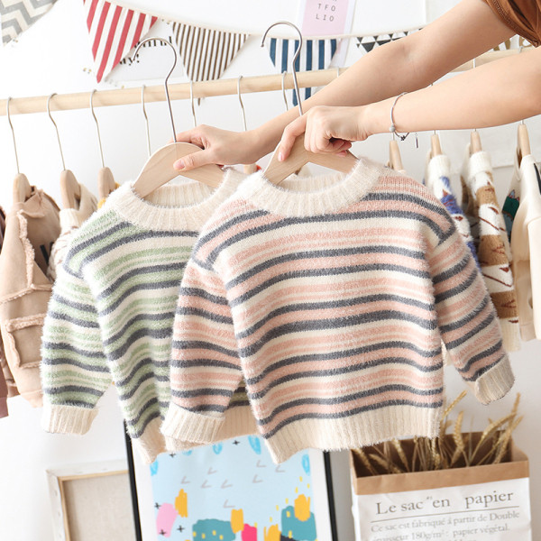 Csíkos gyerek pulóver fiúknak három színben, ovális nyakkivágással