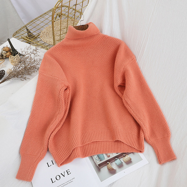 Μοντέρνο γυναικείο  πουλόβερ με υψηλό γιακά - σε διάφορα χρώματα