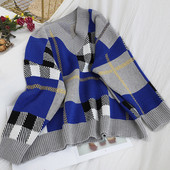 Γυναικείο καρό πουλόβερ σε λευκό, γκρι, μπλε, καφέ και πορτοκαλί χρώμα