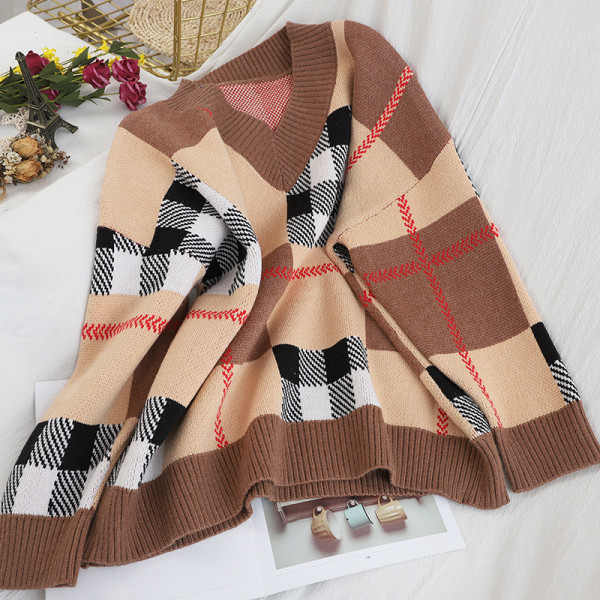 Γυναικείο καρό πουλόβερ σε λευκό, γκρι, μπλε, καφέ και πορτοκαλί χρώμα