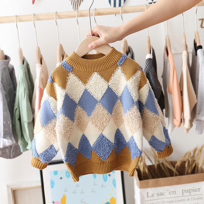 Modern, hosszú ujjú, kerek nyakkivágású gyerekpulóver fiúknak