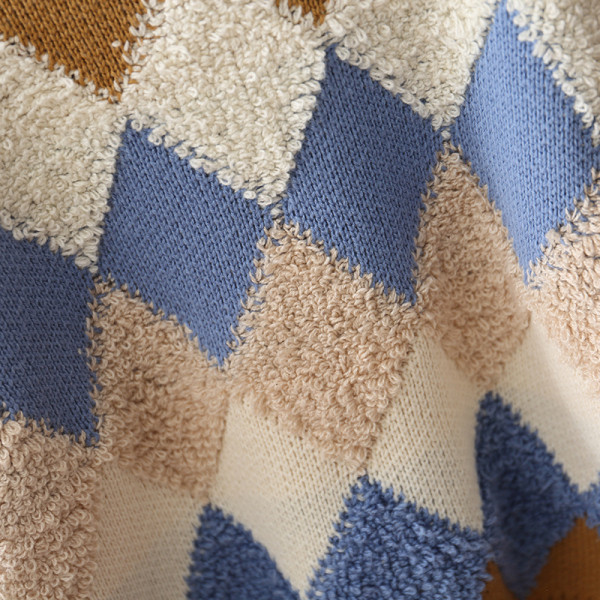 Modern, hosszú ujjú, kerek nyakkivágású gyerekpulóver fiúknak