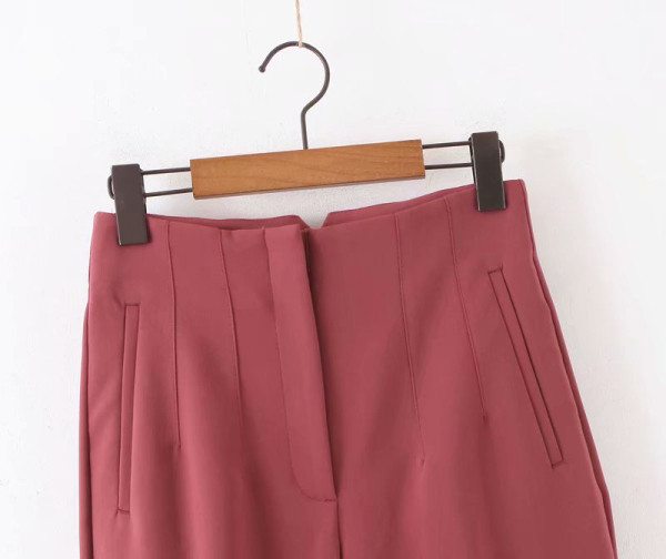 Női alkalmi nadrág magas derékkal és zsebekkel, egyenes modell fehér, bordó és fekete színben