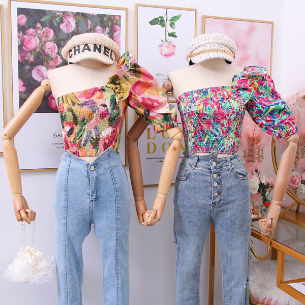 Új modell színes női blúz csupasz váll két színben