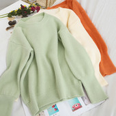 Pulover de dama cu decolteu oval si maneci lungi in mai multe culori