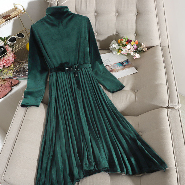 Női bársonyruha pólógallérral és övvel, rózsaszín, zöld, fekete és bézs színben