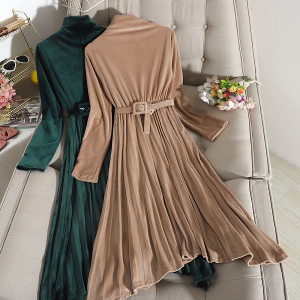 Női bársonyruha pólógallérral és övvel, rózsaszín, zöld, fekete és bézs színben
