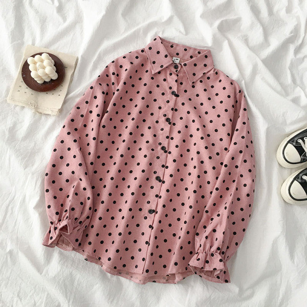 Rózsaszín női ing klasszikus gallérral és széles ujjakkal