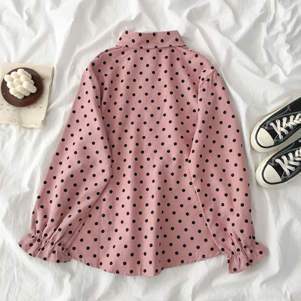 Rózsaszín női ing klasszikus gallérral és széles ujjakkal