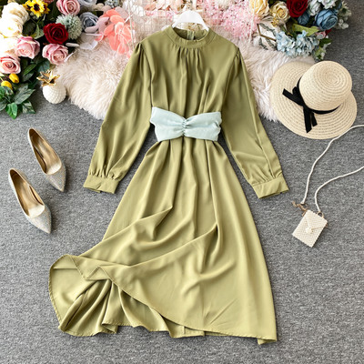 Női hosszú ruha alacsony gallérral, kék, fekete, sárga, zöld, rózsaszín és piros színekben