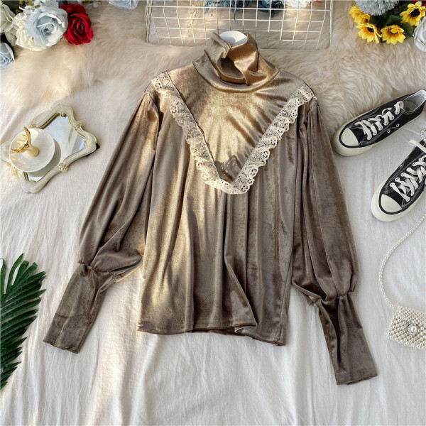 Női bársony blúz magas gallérral és csipkével fekete és barna színben