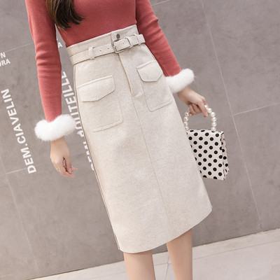 Női téli szoknya fekete, bézs és kék színben, magas derékkal és zsebekkel