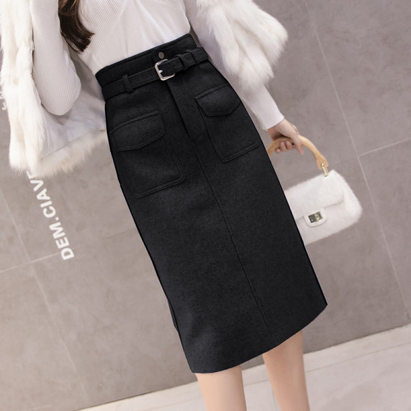 Női téli szoknya fekete, bézs és kék színben, magas derékkal és zsebekkel