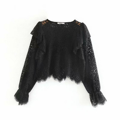 Rövid fekete csipkeblúz fürtökkel