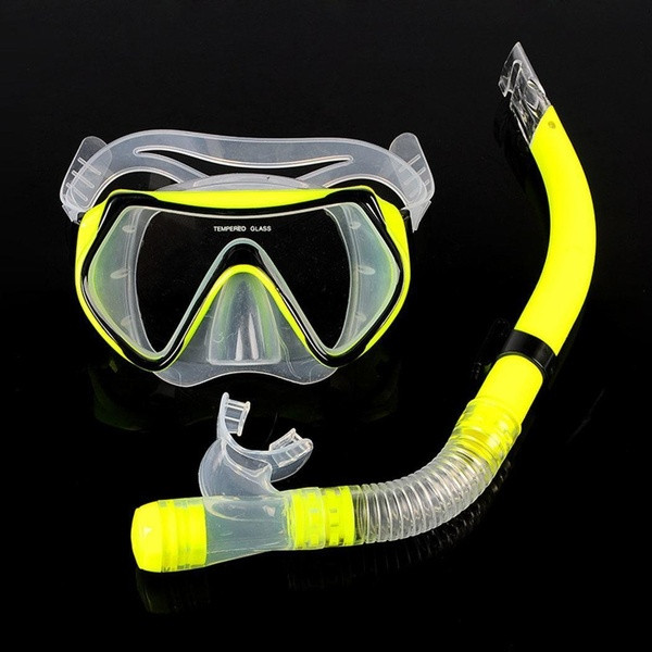 Καταδυτικό σετ συμπεριλαμβανομένης μάσκας, αναπνευστήρα σε μπλε, ροζ, μαύρο και πράσινο χρώμα