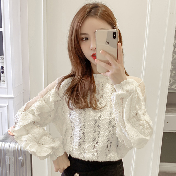 Női csipke ing bézs és fehér fürtökkel