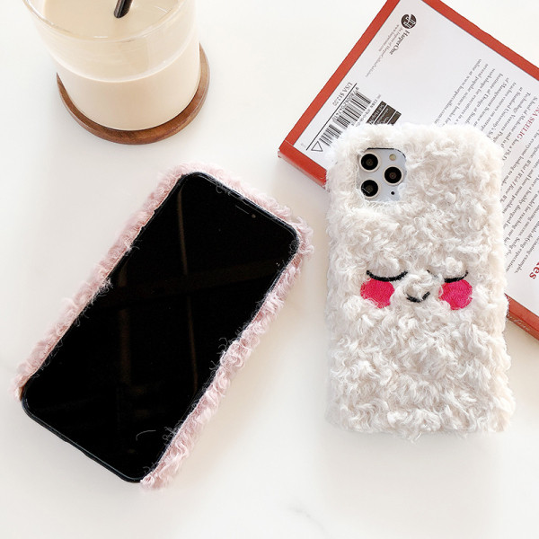 Rózsaszín és fehér hímzéssel ellátott plüss tok Iphone 11 Pro Max készülékhez