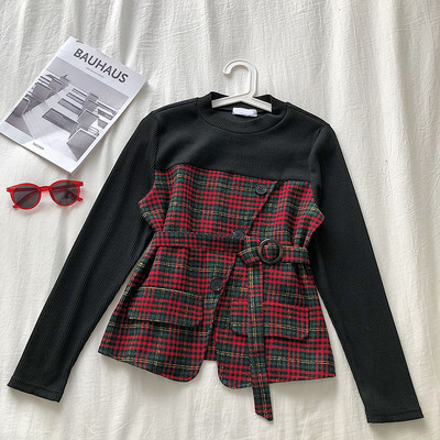 Retro stílusú női blúz három színben, gombokkal és kerek nyakkivágással