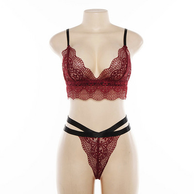 Σετ εσωρούχων σε δύο κομμάτια με δαντέλα σε κόκκινο και κίτρινο χρώμα