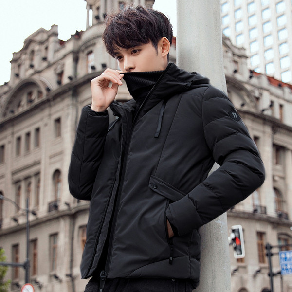 Férfi téli kabát szürke és fekete színben, zsebekkel és kapucnival