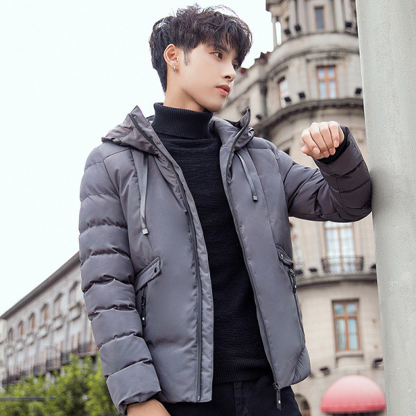 Férfi téli kabát szürke és fekete színben, zsebekkel és kapucnival