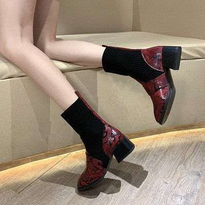 Öko bőrből készült női csizma bordó és fekete színben - két modell