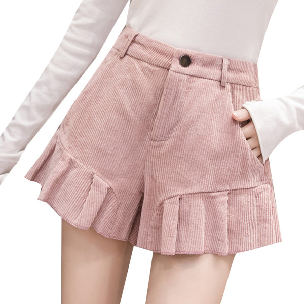 Női rövidnadrág széles modell öt színben, magas derékkal