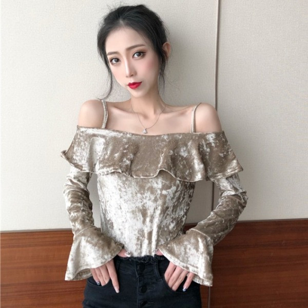 Női modern bársony blúz fürtökkel és csupasz vállakkal bézs, barna és fekete színben