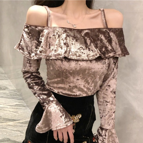 Női modern bársony blúz fürtökkel és csupasz vállakkal bézs, barna és fekete színben