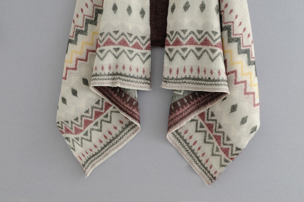 Modern hosszú téli sál szürke és mintás mintával