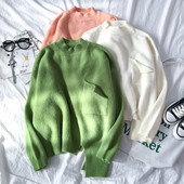 Γυναικείο πουλόβερ σε πράσινο, λευκό και πορτοκαλί χρώμα με τσέπη και μακρύ μανίκι