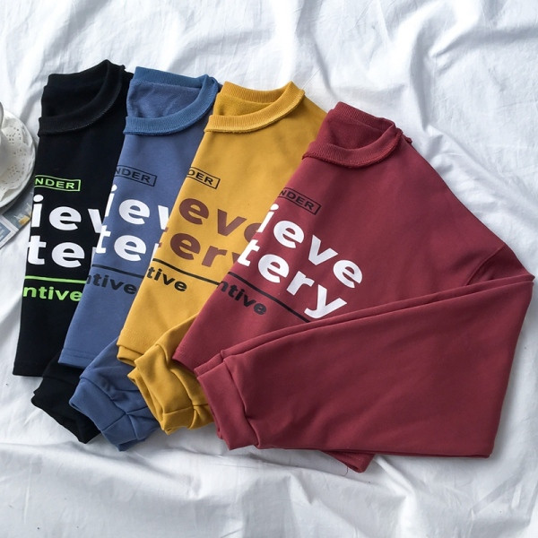 Bluza scurta de dama in patru culori cu inscriptii si decolteu rotund