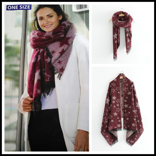 Vastag téli sál bordó színben, rátéttel és rojtokkal