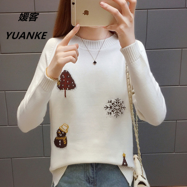 Pulover de iarnă de damă cu motive de Crăciun și decolteu oval în alb, galben, roșu și negru