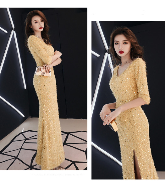 Új modell női ruha 3/4-es ujjal, spitz nyakkivágással és flitterekkel rózsaszín, fekete és sárga színben